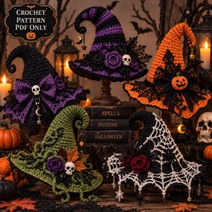Puede incluir: Cinco sombreros de bruja de ganchillo en negro, morado, naranja, verde y blanco con patrones de telaraña. Cada sombrero incluye decoraciones como calaveras, rosas, encaje y dijes de luna o estrella. Se lee el texto CROCHET PATTERN PDF ONLY.