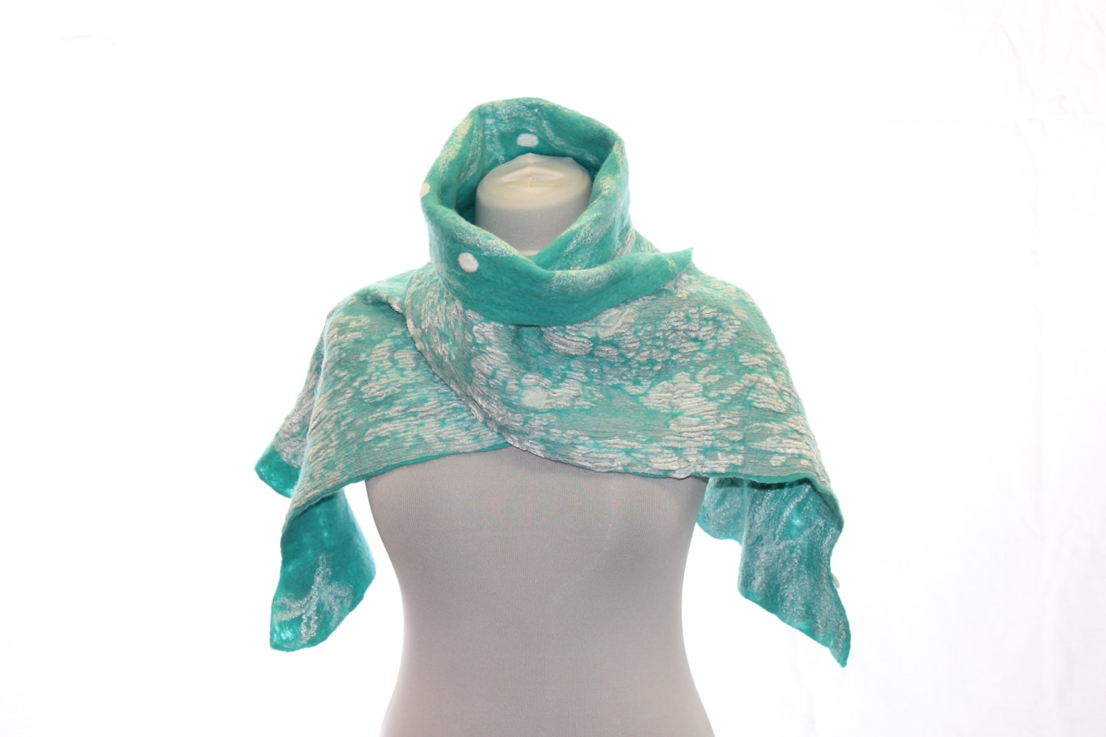 nuno felt shawl