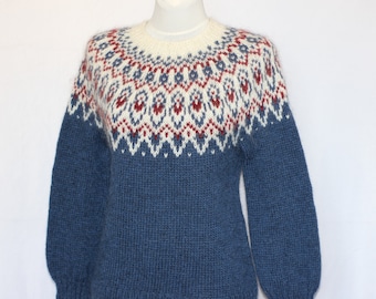 Lopapeysa Iceland knitted sweater 100 % pure Icelandic wool Made to order Dark blue white red Fair Isle