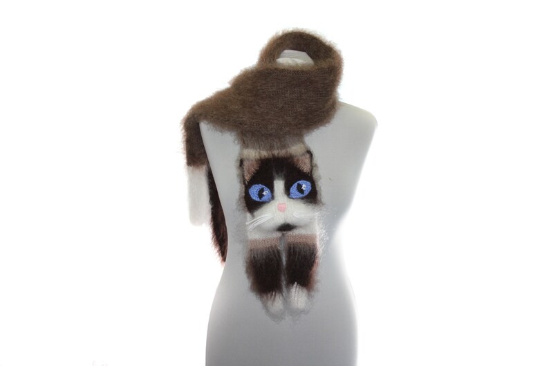 Knitted Scarf ragdoll cat. Fuzzy Soft Scarf. biege brown cat scarf. knited cat scarf. animal scarf. Snowshoe Cat image 2