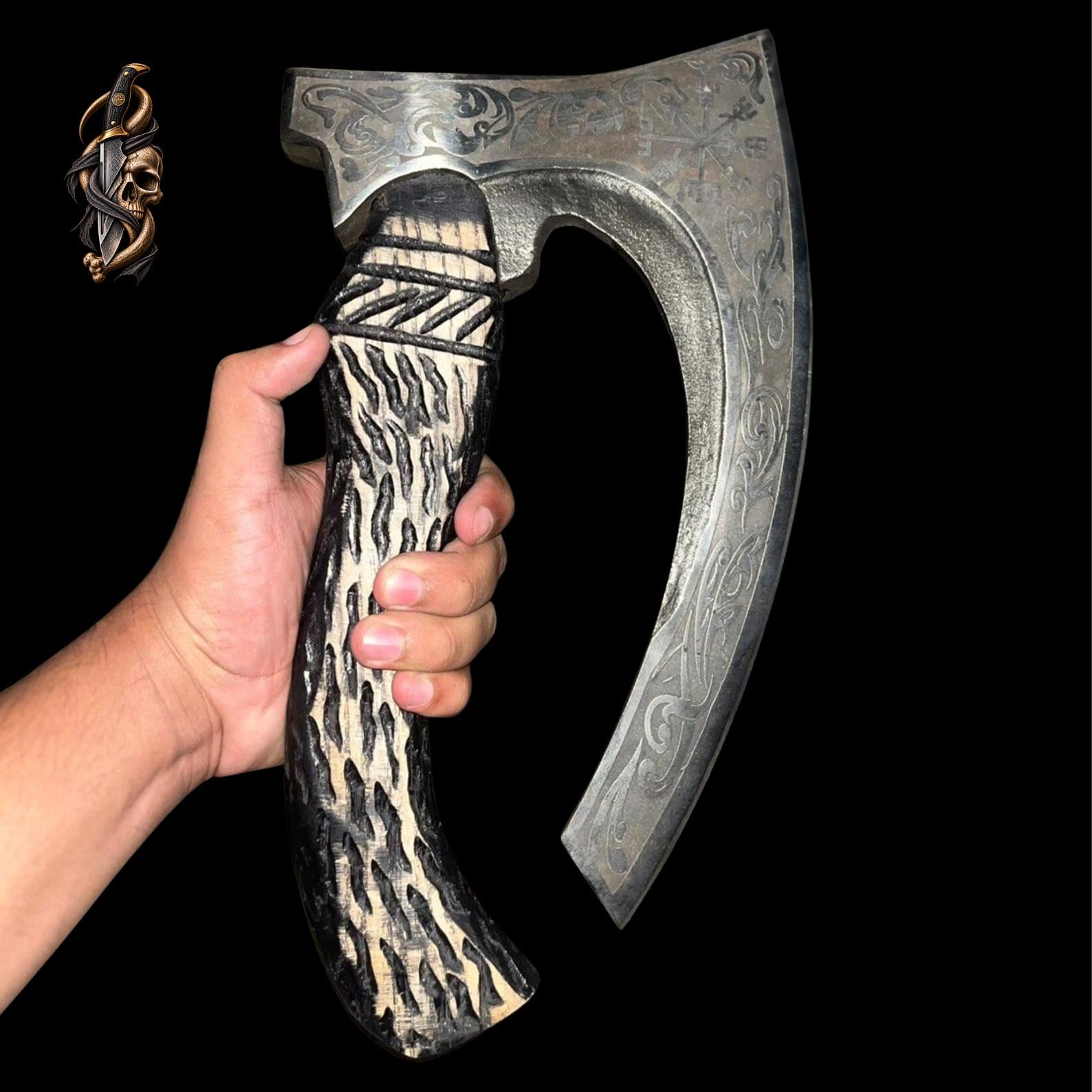 Viking Pizza Cutter Axe : Wood, Steel, Leather Sheath thumbnail 2