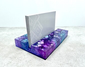 紫と青のインク樹脂名刺ホルダーバブル液体インクアートワーク