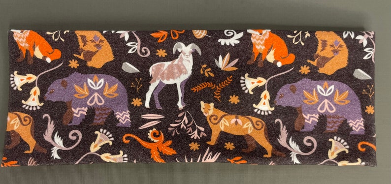 Animales salvajes Alces Mapaches Diademas hechas a mano Jersey de punto suave Purple Animals