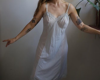 Vintage 1940s 50s Munsingwear slip dress lingerie undergarment pastel light blue