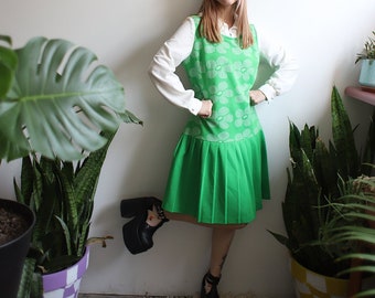 Vintage 1960er 70er grün geblümtes Daisy Drop-Taille Kleid langarm