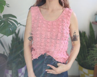 Vintage 1970s 80s Fil - Bride sleeveless pastel pink knit sweater tank top fringe tassel