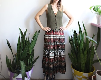 Vintage 1990s Rabbit Rabbit Rabbit olive green sleeveless maxi dress - geometric triangle