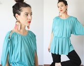 Vintage 1970s 80s small Vicky Vaughn turquoise blouse cold shoulder blousy blouson tunic