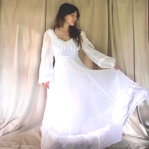 vintage 1980s 70s xs Gunne Sax dress maxi gown long sleeve white wedding prairie