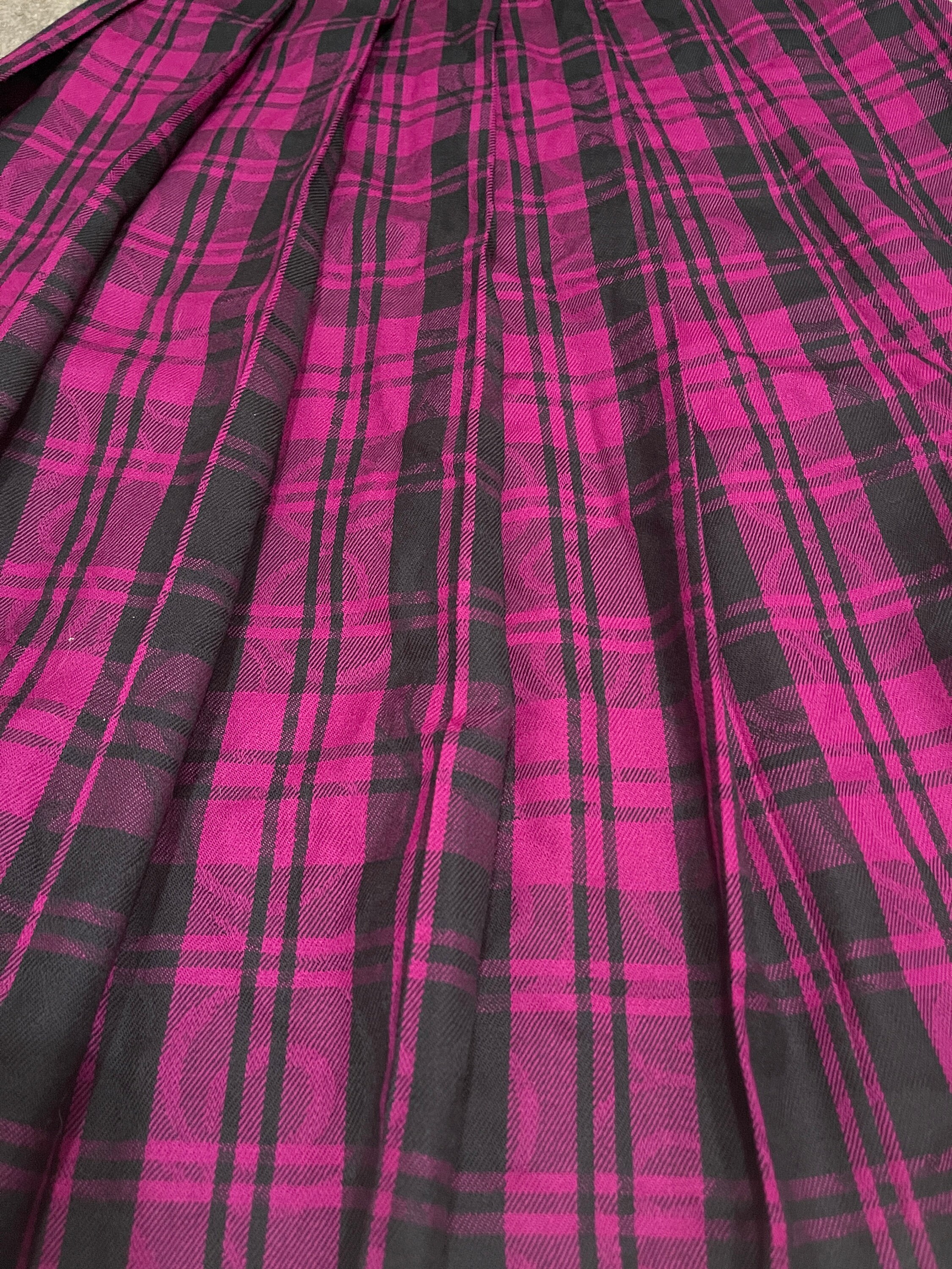 スカート PINK WOOL SKIRT First Row Nylon Racing Skirt – DTLR