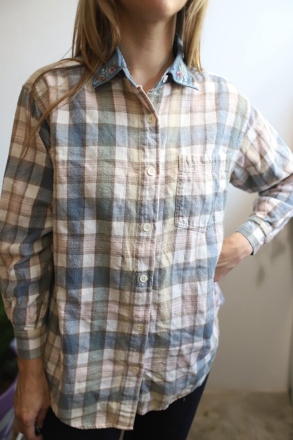 Vintage 1990s long sleeve plaid flannel shirt but… - image 4