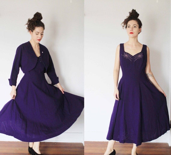 Vintage 1950s Aywon Originals small royal purple w