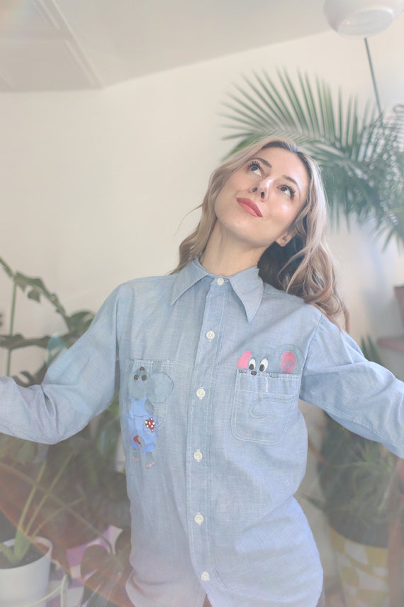 Vintage 1960s 70s light blue chambray button down… - image 2