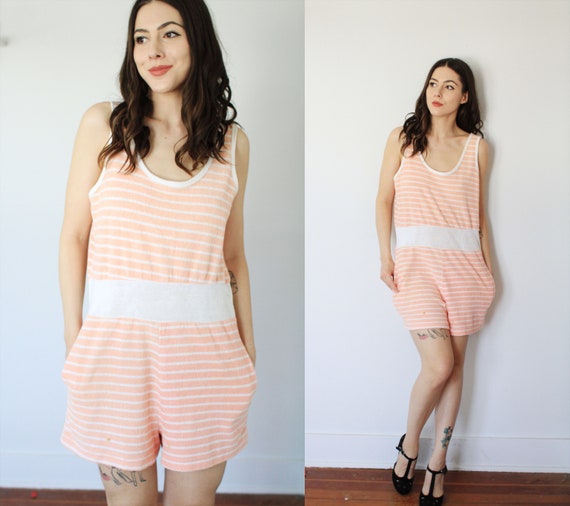 Vintage 1980s 90s medium Rompin Rage pastel peachy