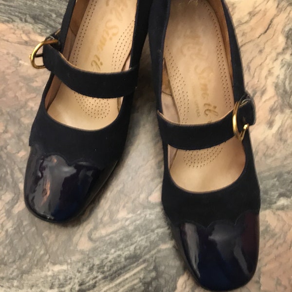 Excellent Vintage 50s 60s Women's Dark Blue Patent & Suede Shoes Size 5