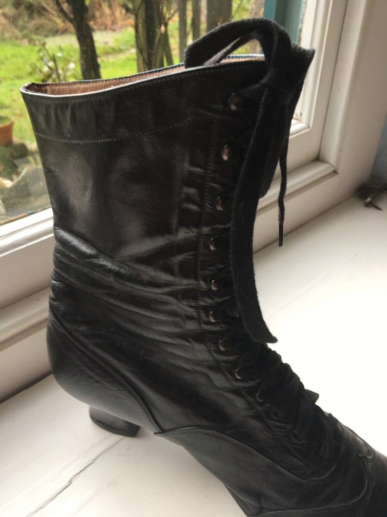 anello and davide beatle boots