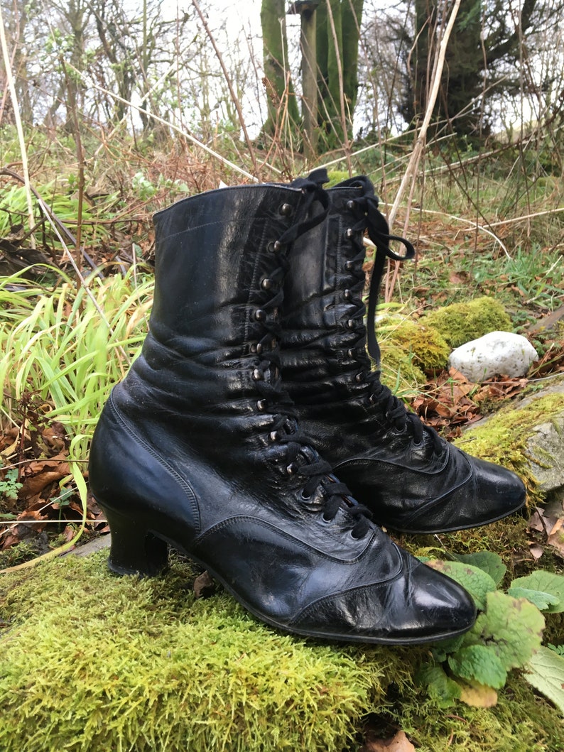 anello and davide beatle boots