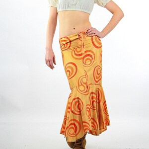 Tiered hippie  skirt Vintage 70s boho abstract skirt Fit n flare ruffle Bohemian Festival skirt M Medium