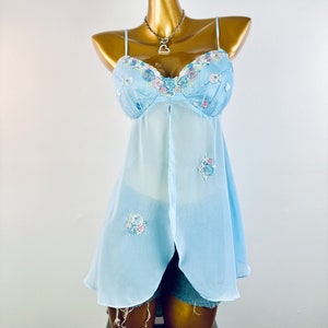 90s Babydoll lingerie top sheer see through floral embroidered pastel blue medium