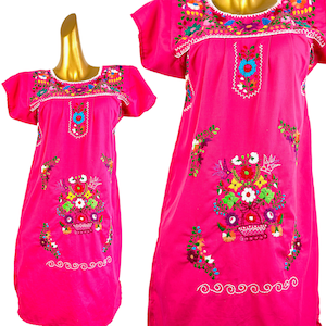 Vintage 70s Boho dress Hippie Oaxacan Mexican floral embroidered dress