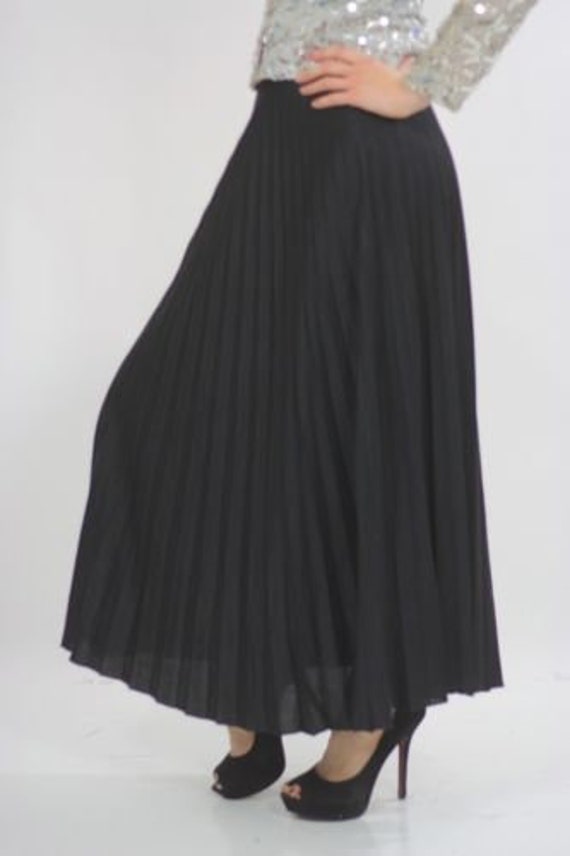 Vintage 70s Grecian Goddess black pleated boho pa… - image 10