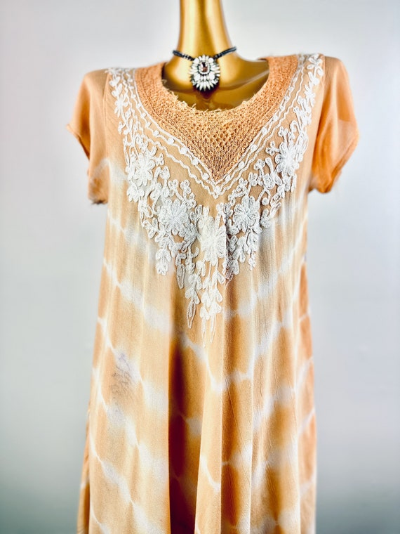 70s boho dress embroidered kaftan tie dye print b… - image 5