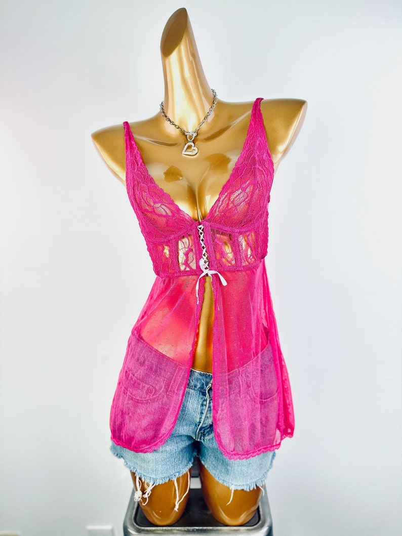 Vintage y2k grunge wróżka babydoll bielizna top różowa koronka koszulka na ramiączkach przezroczysta koszulka rozmiar mały zdjęcie 1