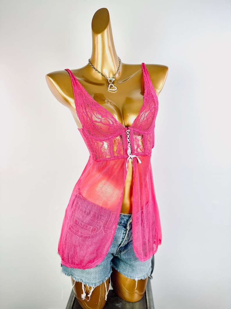 Vintage y2k grunge wróżka babydoll bielizna top różowa koronka koszulka na ramiączkach przezroczysta koszulka rozmiar mały zdjęcie 3