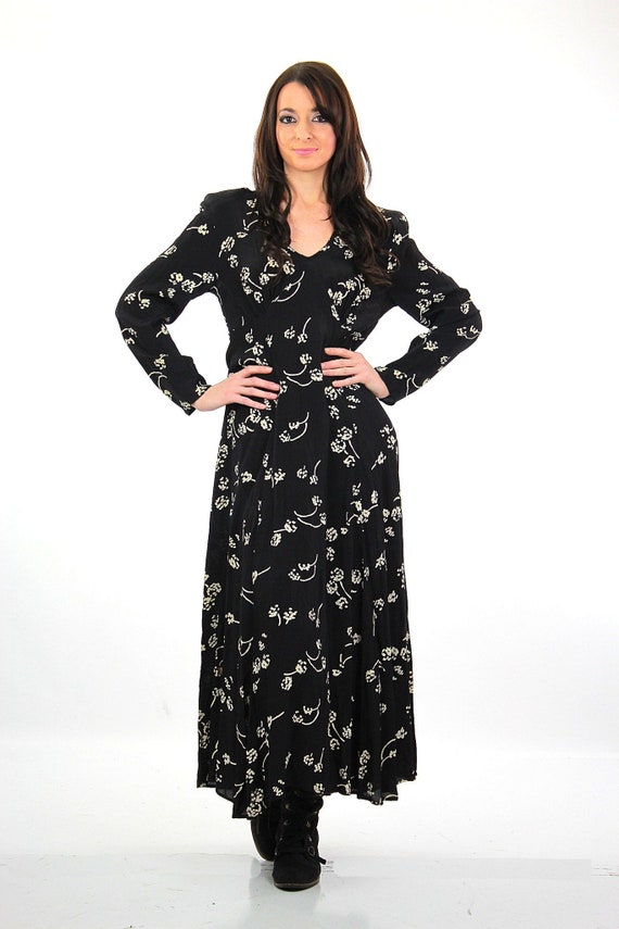 90s grunge dress goth boho Black dark print bohemian long sleeve medium 90s grunge dress goth boho Black dark print bohemian long sleeve medium