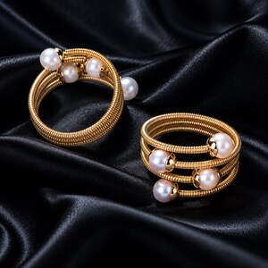 Gold Pearl Spiral Ring, Adjustable Wrap Ring, Multi Layer Statement Ring, Elegant Pearl Jewelry, Unique Gift for Her，PA024