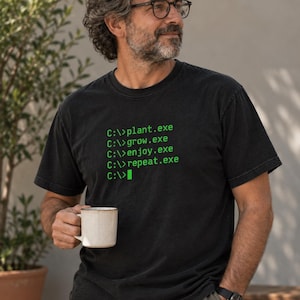 Plant.exe code text T-Shirt | Gardening Programmer Tee