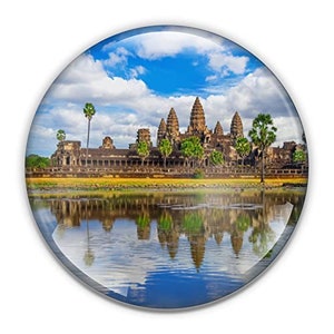 Angkor Wat Crystal Paperweight: 3-Inch Dome, Gift Box