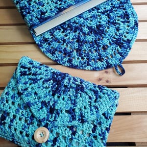CROCHET PATTERN Book Sleeves / Crochet Digital PDF Pattern / Crochet Book Covers / Crochet Book Protectors / Book Accessories / Bookish