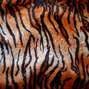 15&quot;x19&quot; Tiger Print Velboa Short Pile Fabric #1186