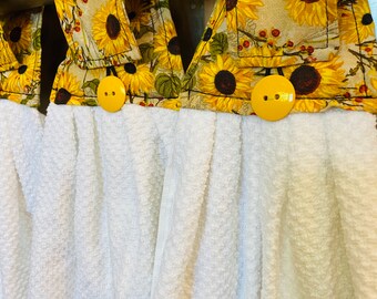 hanging dish towels - sunflowers