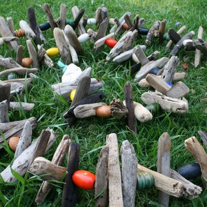 Driftwood and Wooden Bead Garland READY TO SHIP Decoration, Vacation home image 1