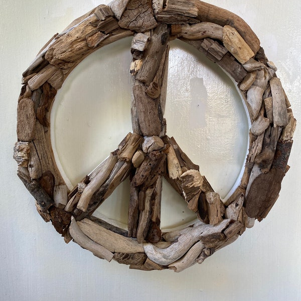 PEACE SIGN Driftwood Art. Garden signs. Garden driftwood. Coastal wreath.