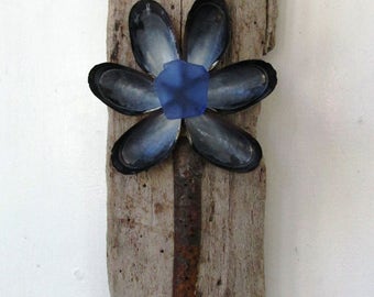 Driftwood and Shell Flower, Reclaimed Wood Flower, Driftwood Art, Gift, Rustic Home Decor, Beach Home Decor