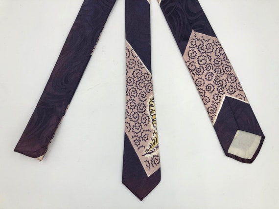 Vintage 1950s Skinny Purple Rayon Tie with White … - image 8