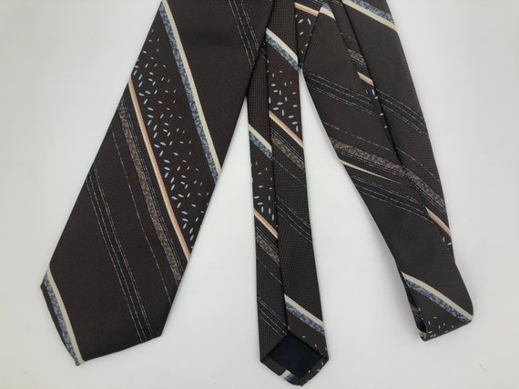 Vintage 1980s Skinny Brown Polyester Tie with Blu… - image 5