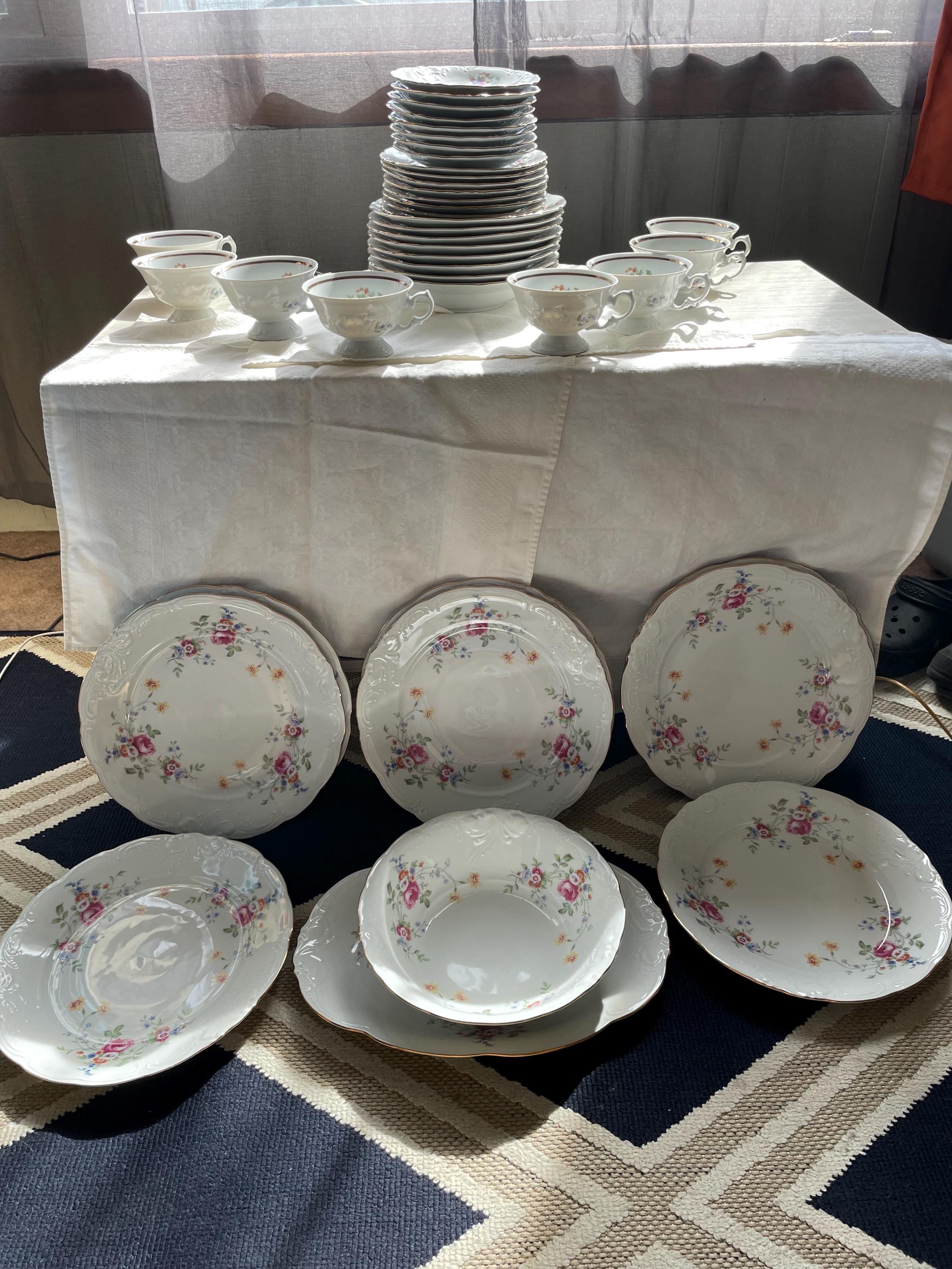 1940 Dinnerware Set - Etsy