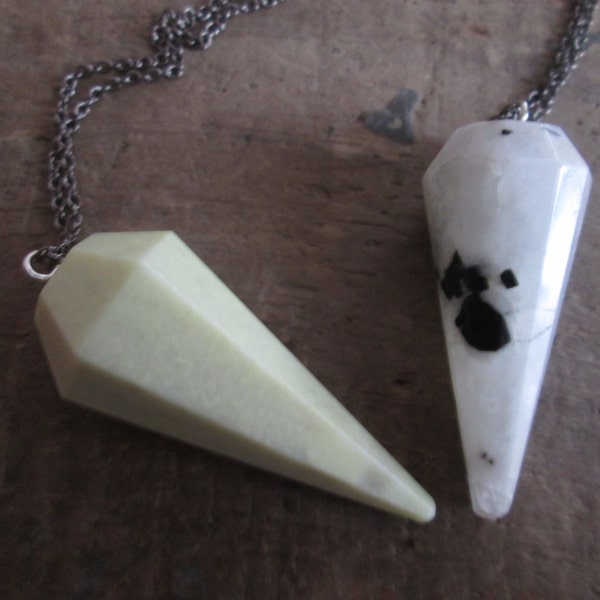 Moonstone & Lemon Jade Pendelum Necklaces