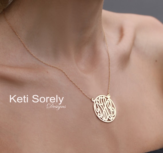 14K Solid Gold Monogram Initials Necklace With Frame Small Etsy UK