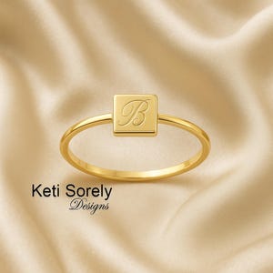Anillo con inicial cuadrada, anillo minimalista grabado a mano en plata de ley o oro macizo de 10 quilates, 14 quilates o 18 quilates: oro amarillo, rosa o blanco.