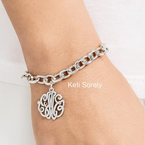 Gepersonaliseerde armband met monogram initialen (bestel elke naam) en grote ketting, bedelarmband in sterlingzilver, geel of roségoud, op maat gemaakt.