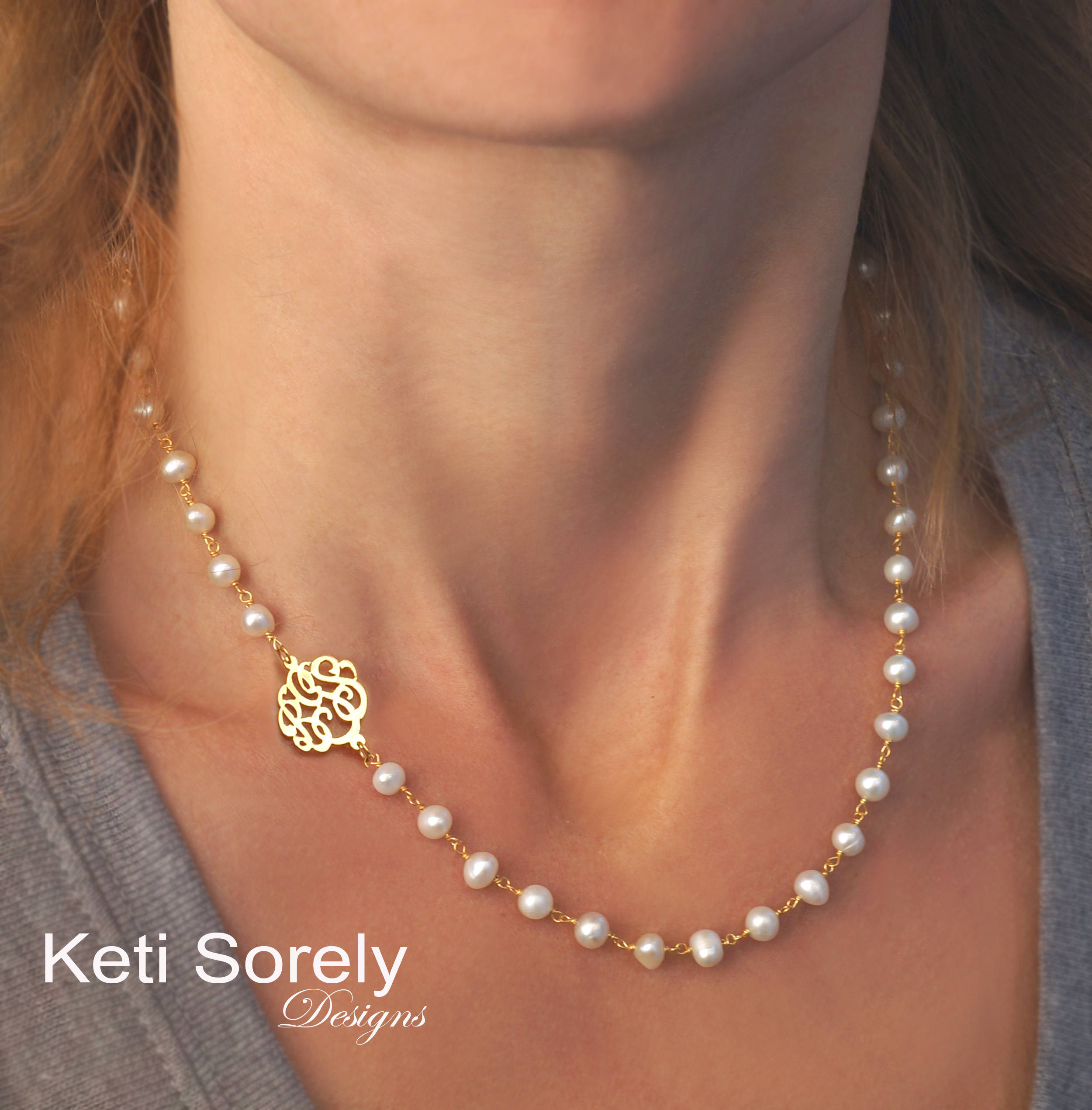 Natural Pearl Necklace With Sideways 