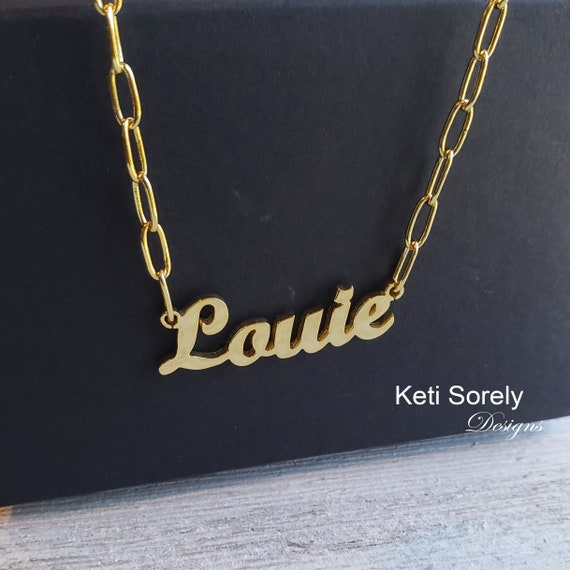 Custom Engraved Name Necklace Gold, Mom Necklace With Kids Name,  Personalized Jewelry, Personalized Gift for Her, Valentines Gift for Her -  Etsy | Custom engraved necklace, Mom necklace personalized, Summer necklace