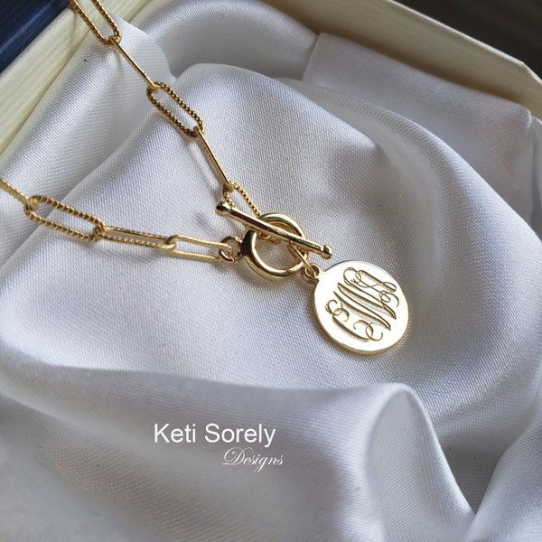 Paperclip Necklace with Toggle Clasp and Engraved Initials Pendant, Mini Monogram Charm in Silver, Yellow or Rose Gold.