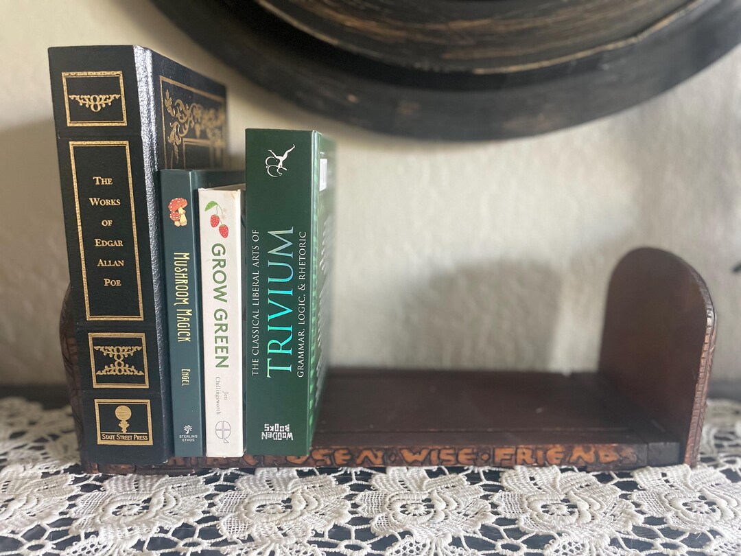 Vintage Wooden Expandable Book Rack With Rat Motif on Bookends and