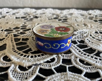 zabytkowa emalia na miedzi na pudełku na drobiazgi z motywem kwiatowym - zabytkowe pudełko na tabletki z emalią cloisonne